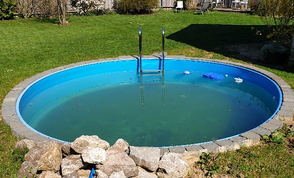 Calculate how much pool water,  garden pool water cost